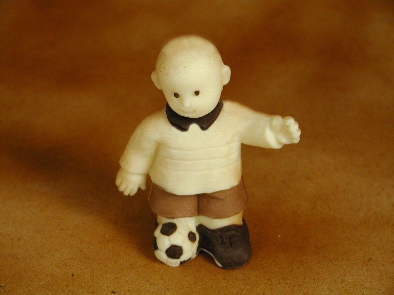 Molde Futbolista con Pelota